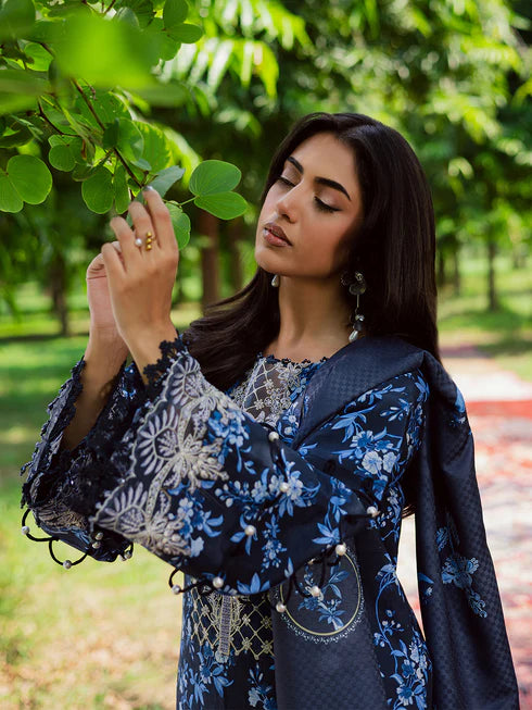 Winter - Parishay - Rang e Sarma - Khaddar Collection