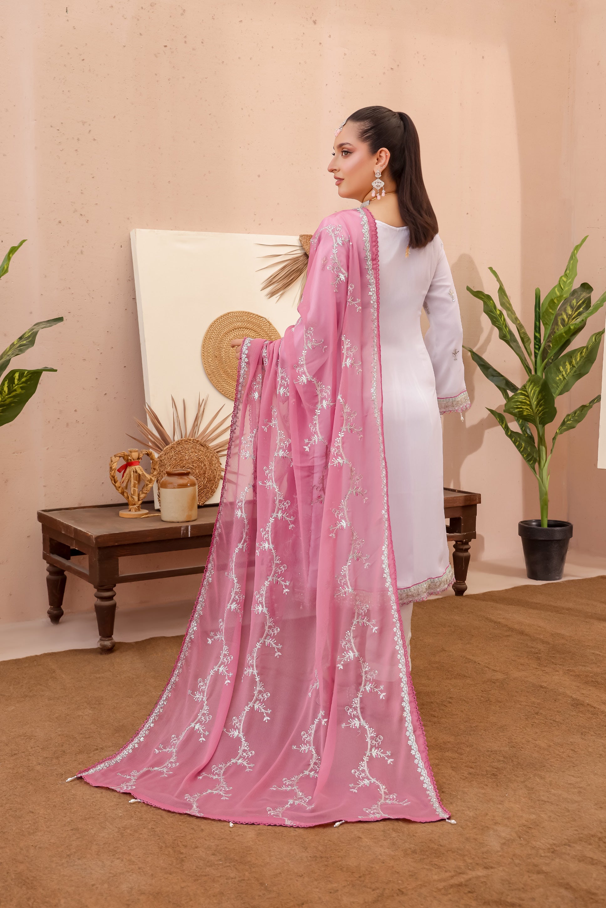 LA BELLA BY BIN KHALEED White Contrast – Embroidered 3-Piece Collection